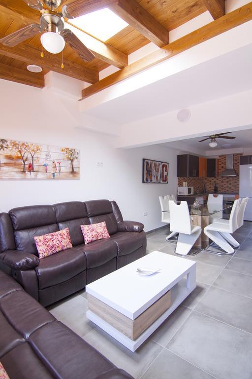 Anju Villas Los Delfines Bravo'S Apartments Corralejo Zewnętrze zdjęcie