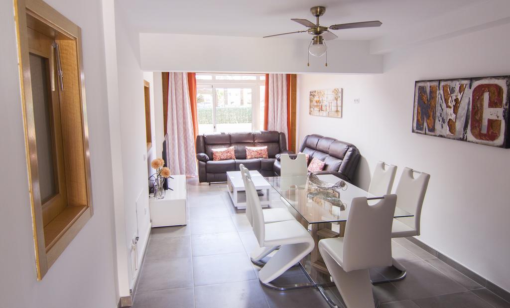 Anju Villas Los Delfines Bravo'S Apartments Corralejo Zewnętrze zdjęcie